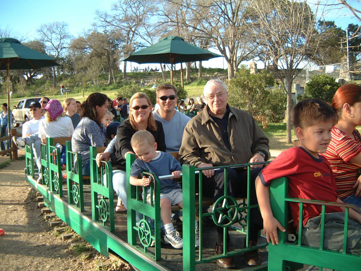 2002-02-24-02-train-ride.JPG